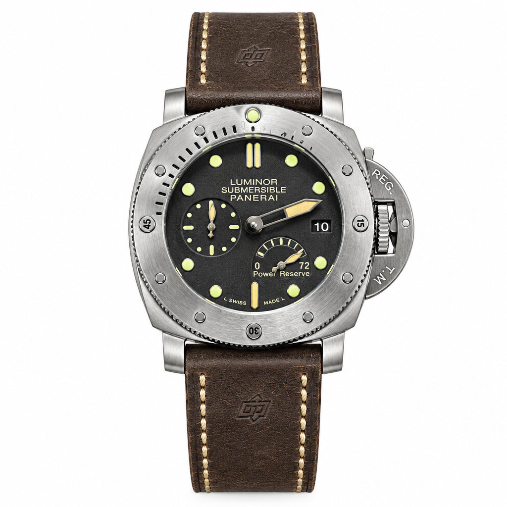 Panerai Luminor Submersible Leather Strap Watch