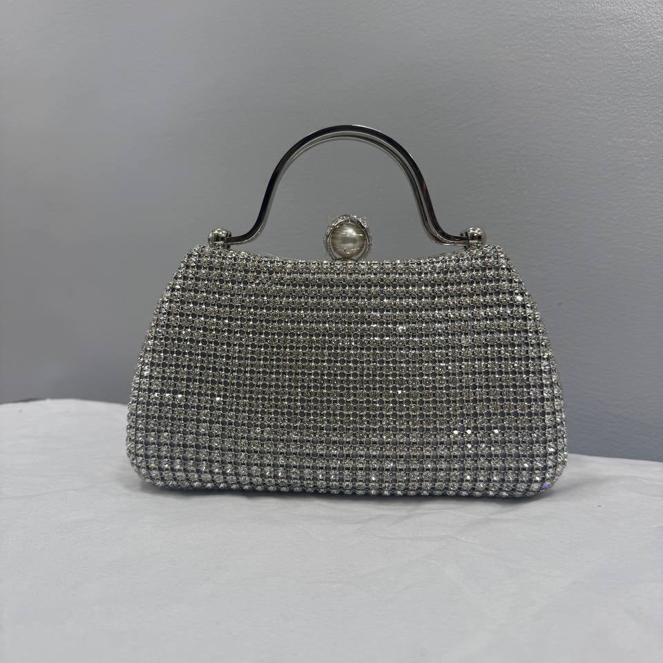 Crystal Embellished Evening Clutch with Pearl Clasp 💎✨👜
