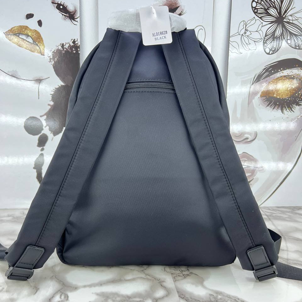 Alo Black Backpack: Stylish & Versatile