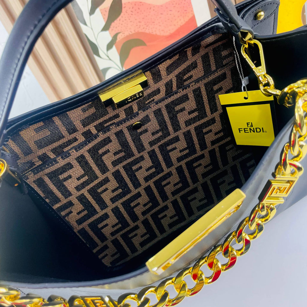 Fendi Colorblock Bag 💚🤎🤍🖤