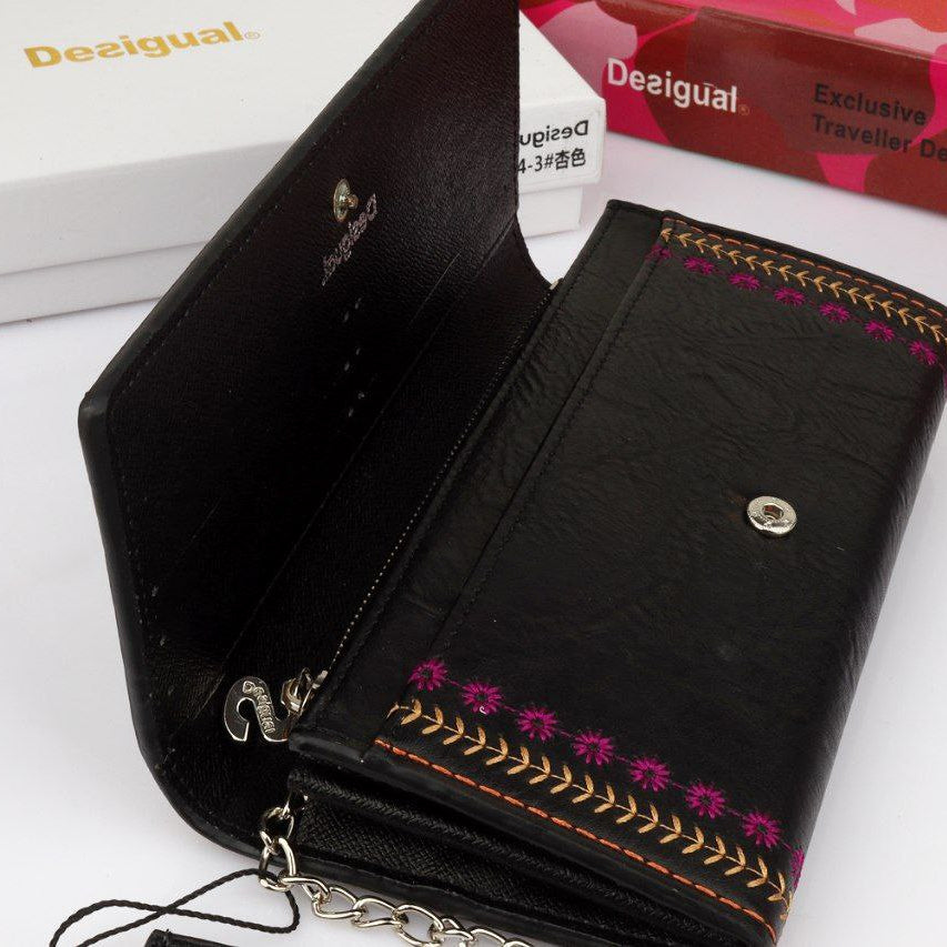 Desigual Black Wallet Mirror original with box 🖤 Modern Chic 💃