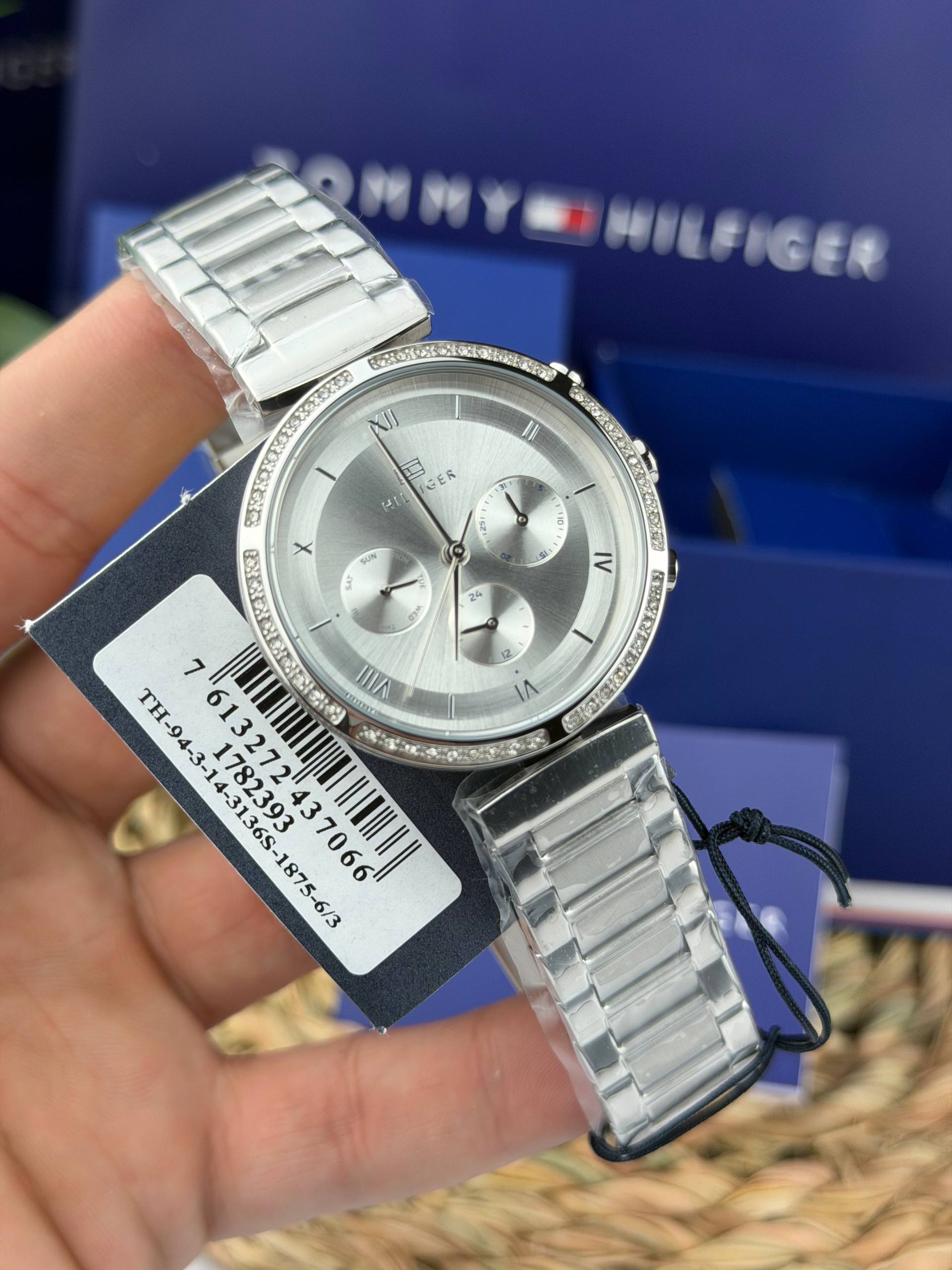 Tommy Hilfiger Gold-Tone Metal Watch ⌚✨ Elegance