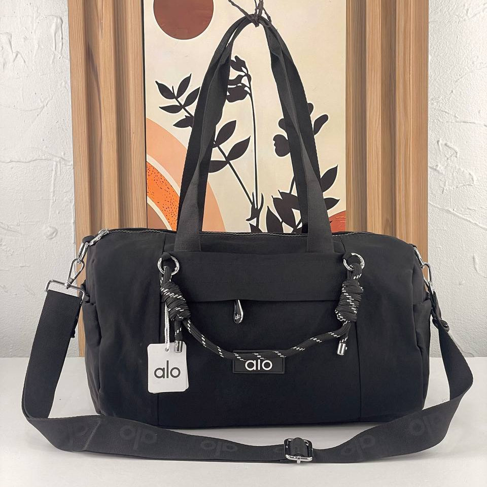 Alo Yoga Duffle Bag 🌿 Athleisure Style Carryall