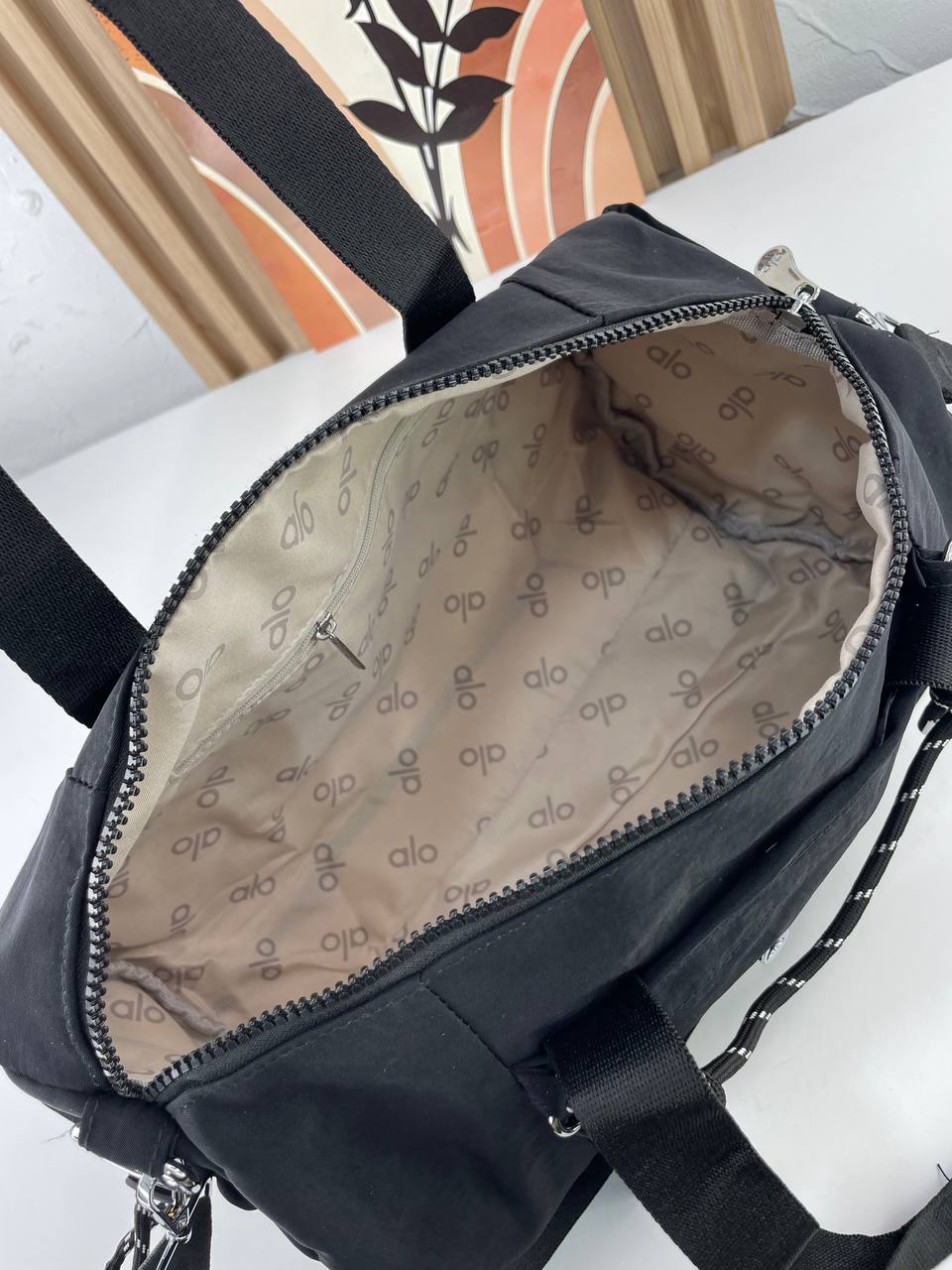 Alo Yoga Duffle Bag 🌿 Athleisure Style Carryall