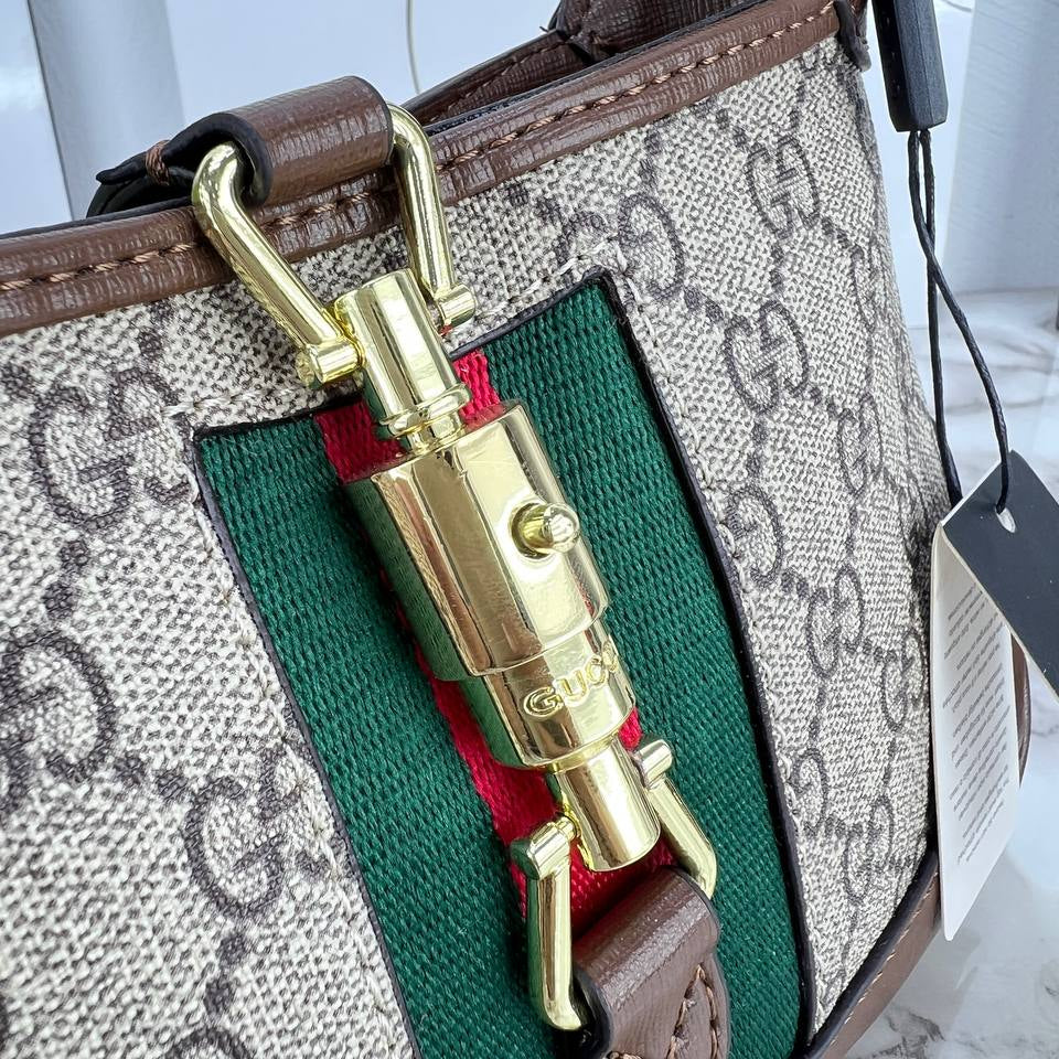 GUCCI Brown Monogram Bag 👜 Chic Carryall 🤎