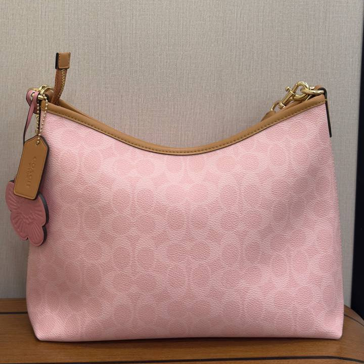 Coach Signature Pink Shoulder Bag with Gold Hardware 🌸👜