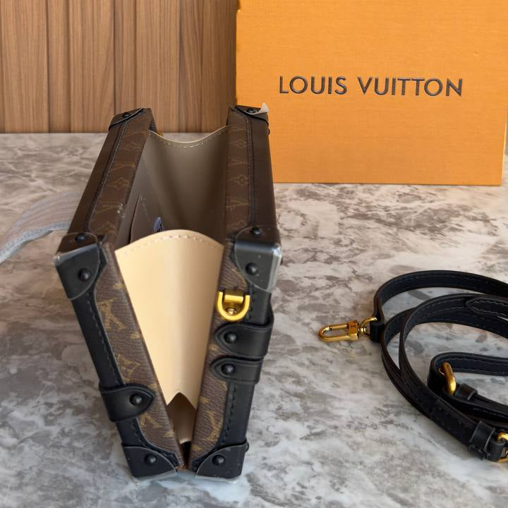 Louis Vuitton Trunk Bag in Monogram Canvas and Leather 👜✨
