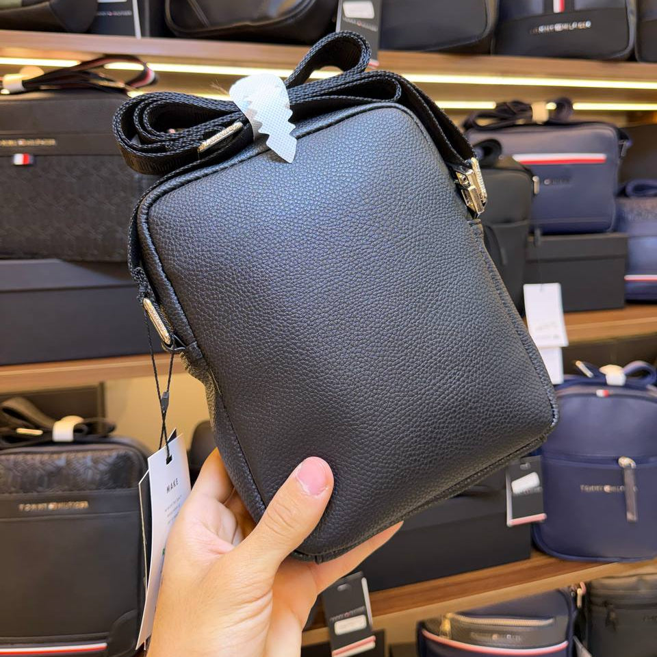 Tommy Hilfiger Textured Black Crossbody Bag with Signature Stripe 👜