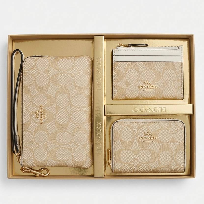 Coach Beige 3-Piece Accessory Set 👜✨ Neutral Chic