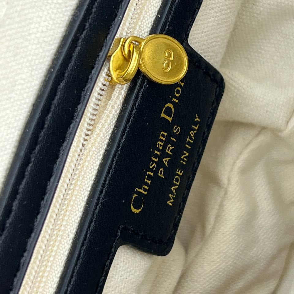 Dior Saddle Bag: Chic Blue Rider 💙🐴