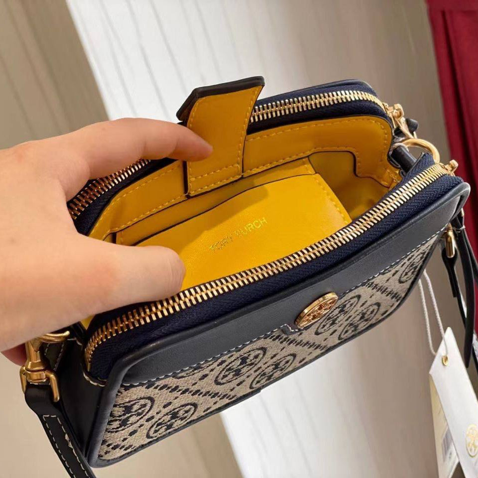 Tory Burch: Classic Black Crossbody 🖤👜💛