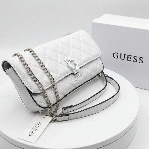 Guess White Shiny Leather Bag 🤍✨