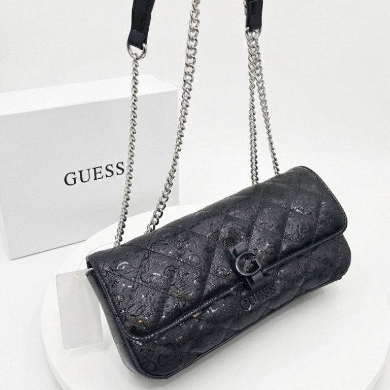 Guess White Shiny Leather Bag 🤍✨