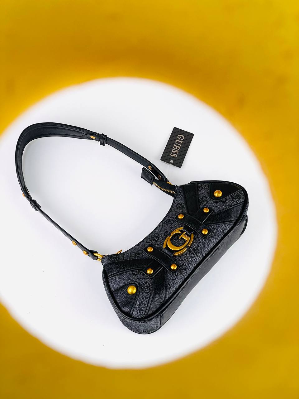 GUESS Brown & Black Logo Bag 👜🖤