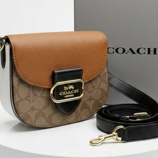Coach White Interwoven Mirror Bag 🤍👜