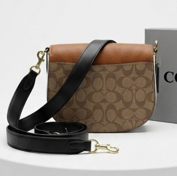 Coach White Interwoven Mirror Bag 🤍👜