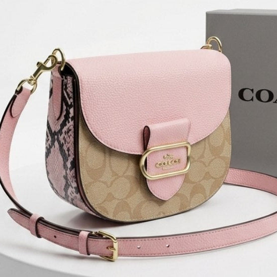 Coach White Interwoven Mirror Bag 🤍👜