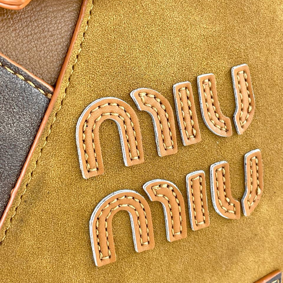 MIU MIU Chic Black Tote 🖤