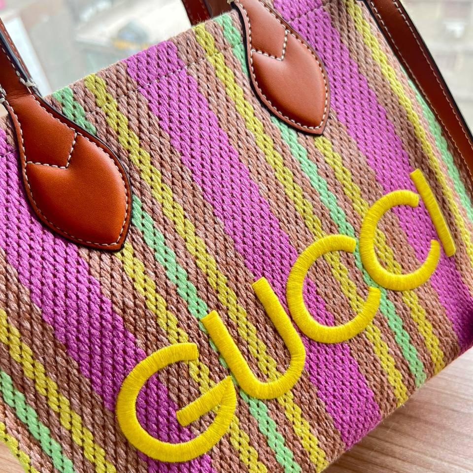 Gucci Striped Woven Tote Bag with Leather Accents 👜✨