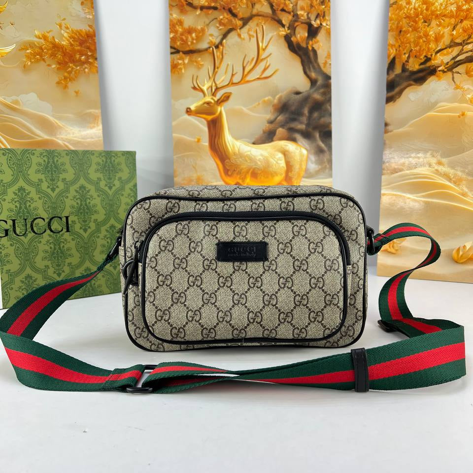 Gucci GG Supreme Monogram Crossbody Bag 👜✨