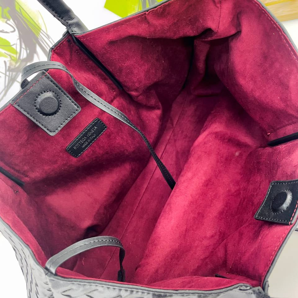Bottega Veneta Style Woven Leather Tote with Interior Pouch