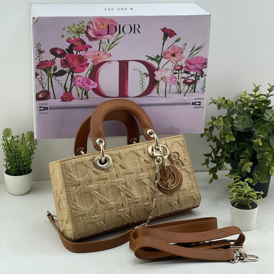 Christian Dior Lady D-Joy Micro Bag in Cannage Raffia 👜✨🌿
