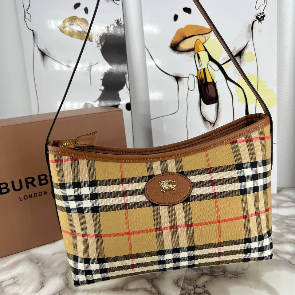 RURBERRY Beige & Brown Satchel 👜 Classic Style 💼