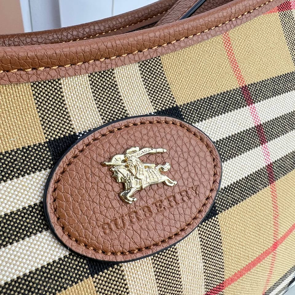 RURBERRY Beige & Brown Satchel 👜 Classic Style 💼