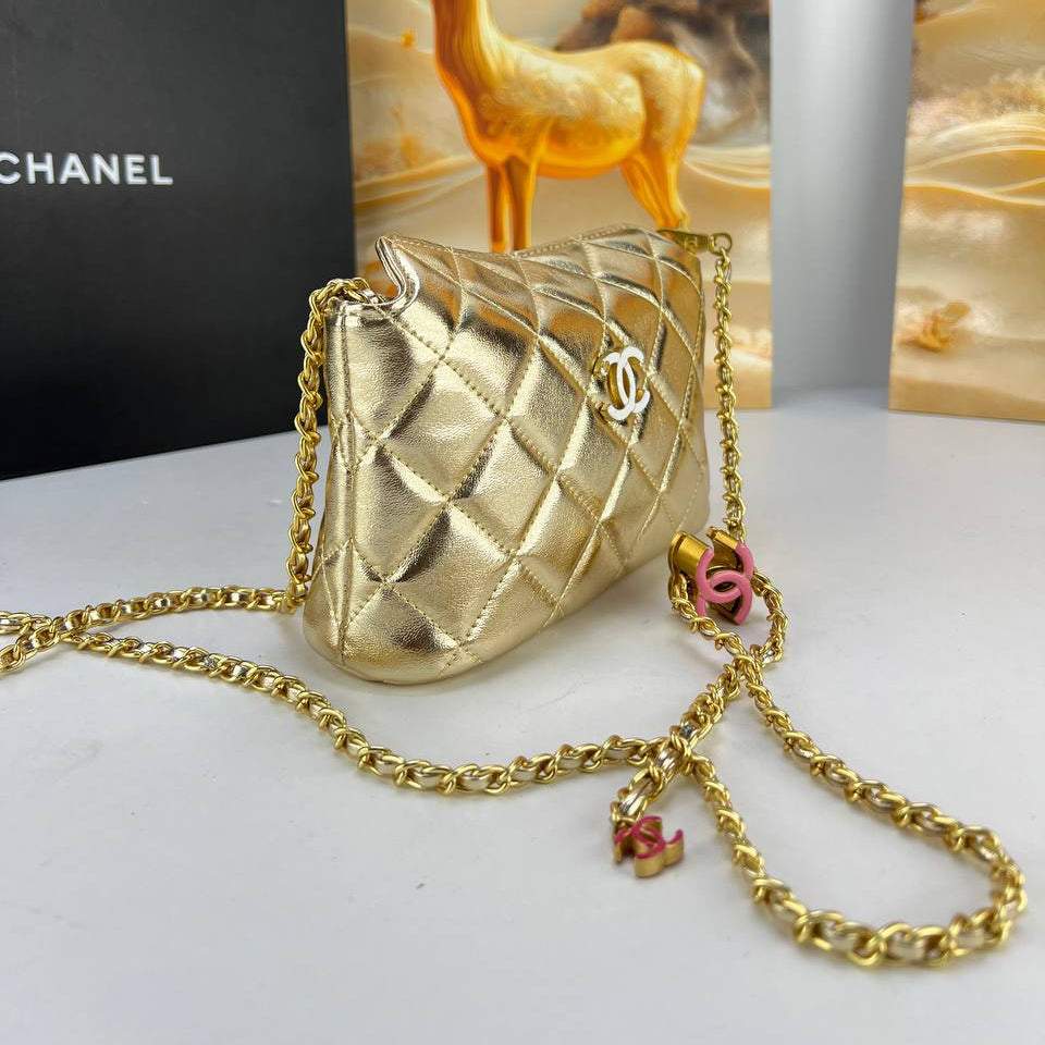 Chanel Quilted Metallic Chain Bag 👜✨