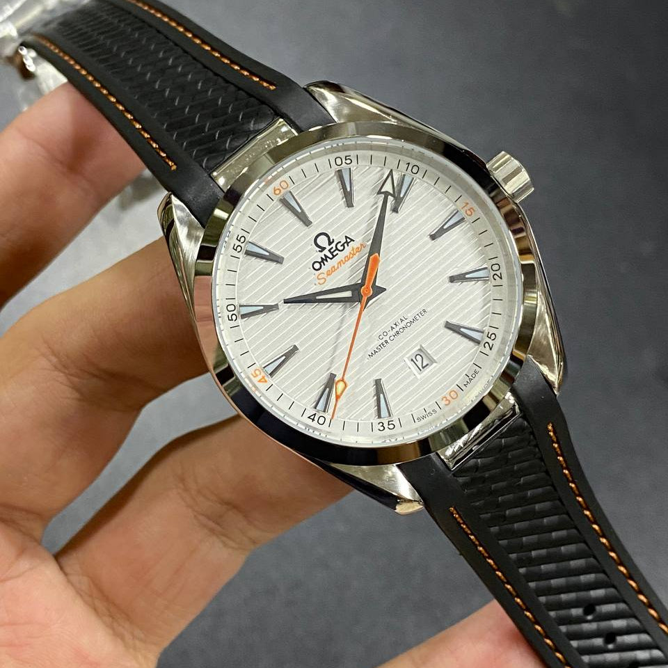 Omega Seamaster Co-Axial Master Chronometer with Textured Rubber Strap