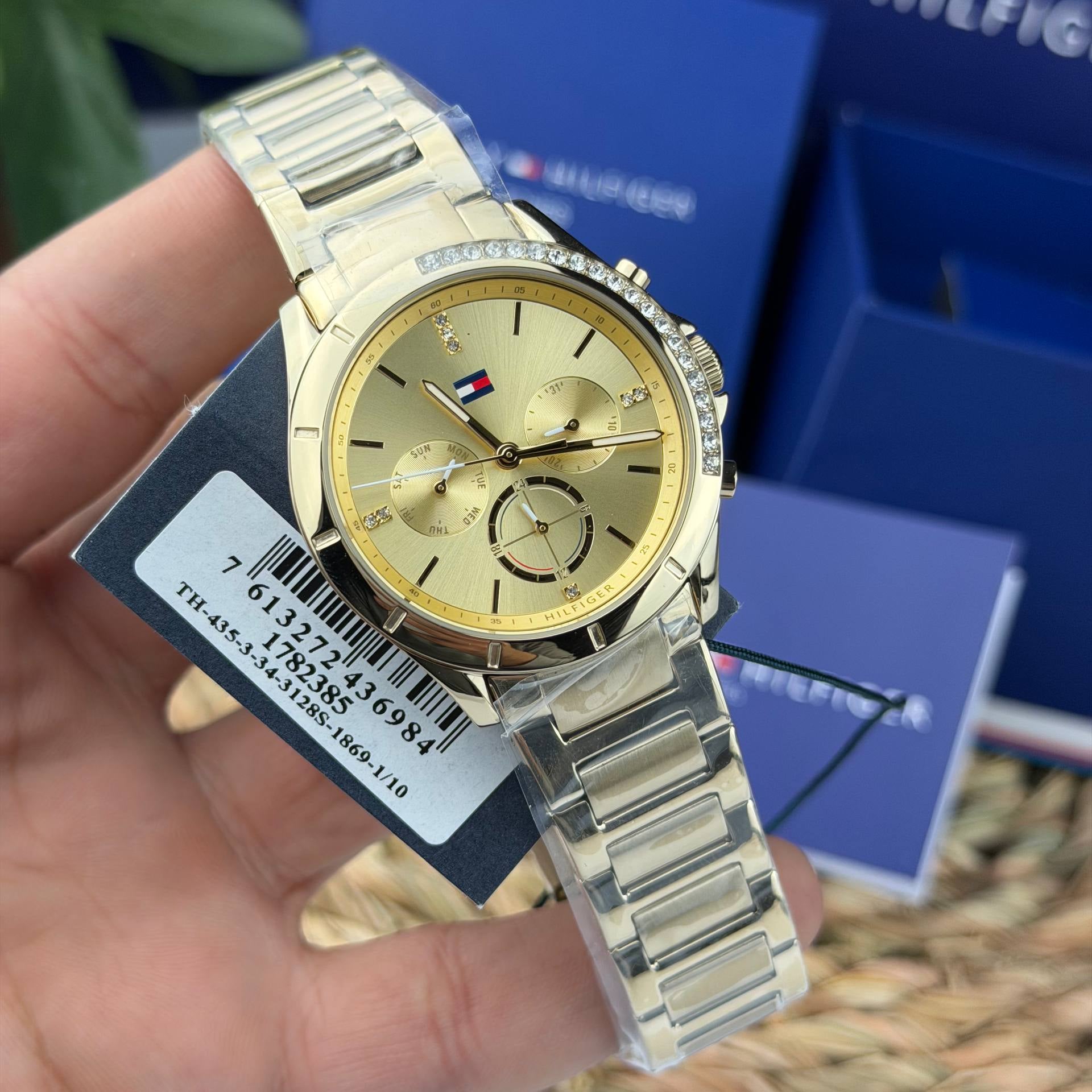 Elegant Timepiece for Her ⌚✨🎁