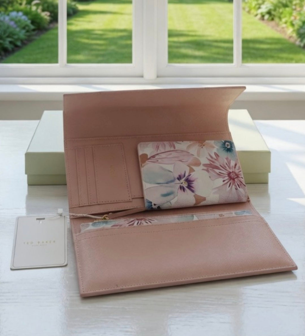 Ted Baker Floral Multi-Task Pouch 🌸👝