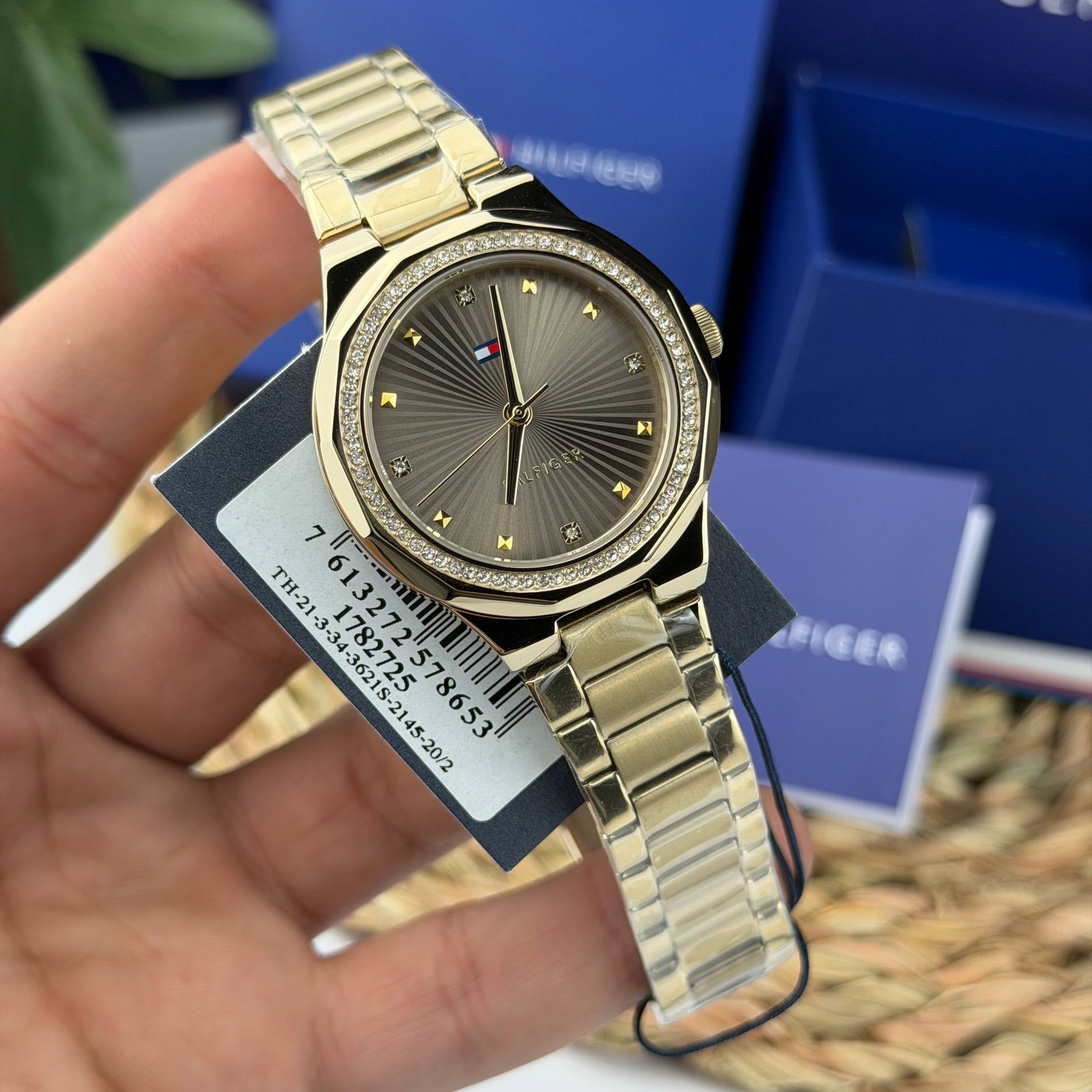 Tommy Hilfiger Rose Gold Watch ⌚✨ For Her
