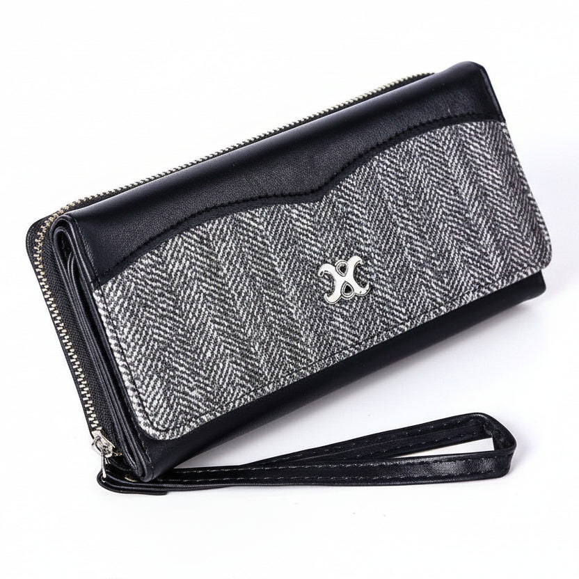 Sleek Tri-Tone Wallet 🖤🤍🤎