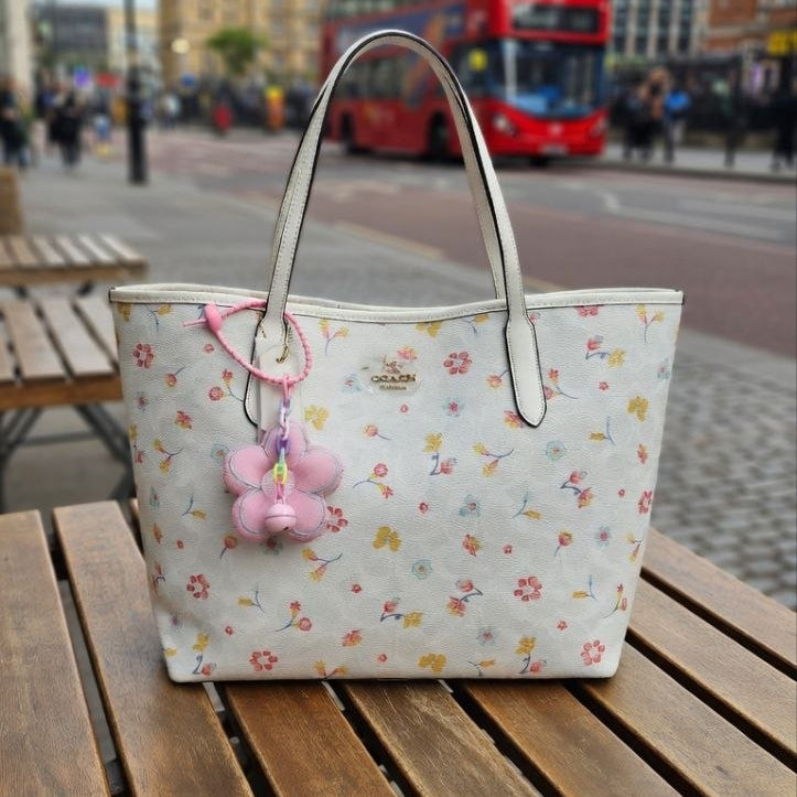 Coach Mirror Bag 👜🌼