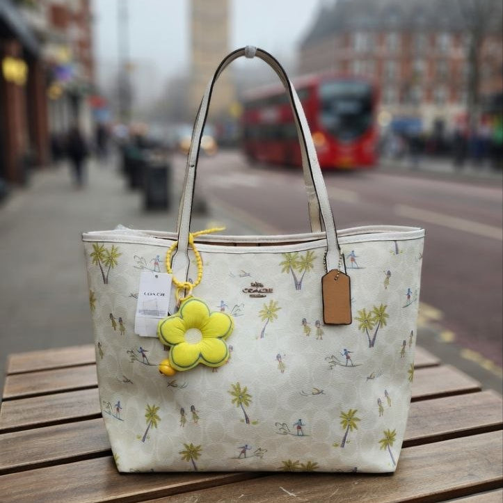 Coach Mirror Bag 👜🌼