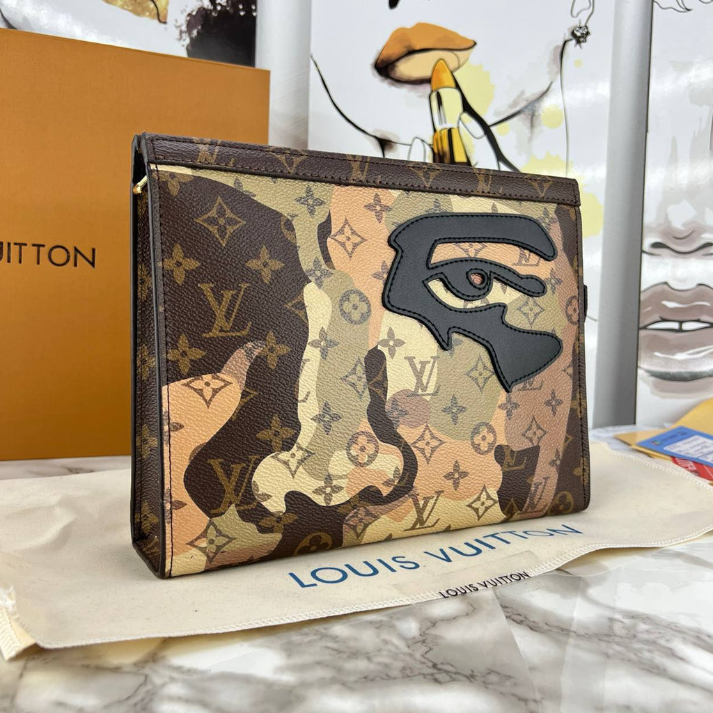 Louis Vuitton Monogram Trunk Print Toiletry Pouch 🧳✨⚪