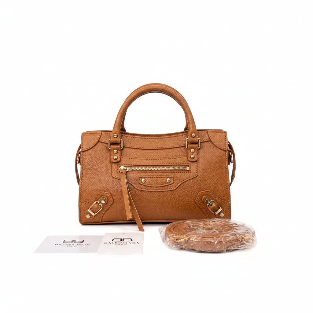 Balenciaga Brown Bag 👜 Chic Carryall 🤎