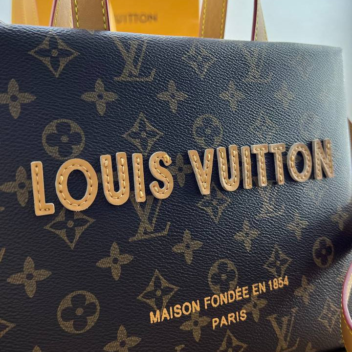 LV Brown Monogram Bag 👜 Iconic Style