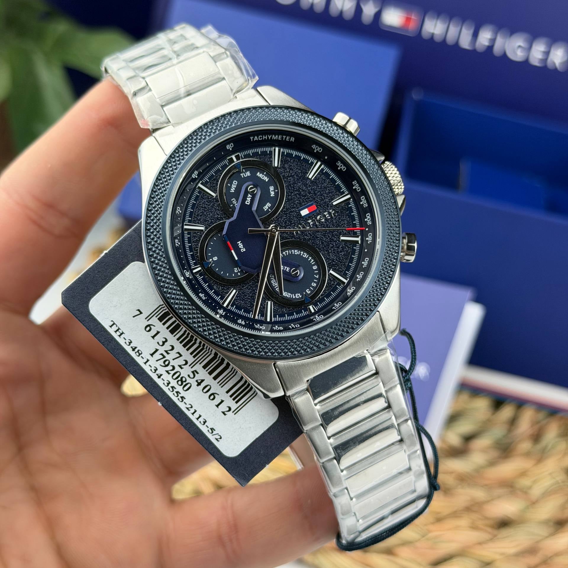 Tommy Hilfiger: Black, Green & Blue Men's Watch ⌚🖤💙