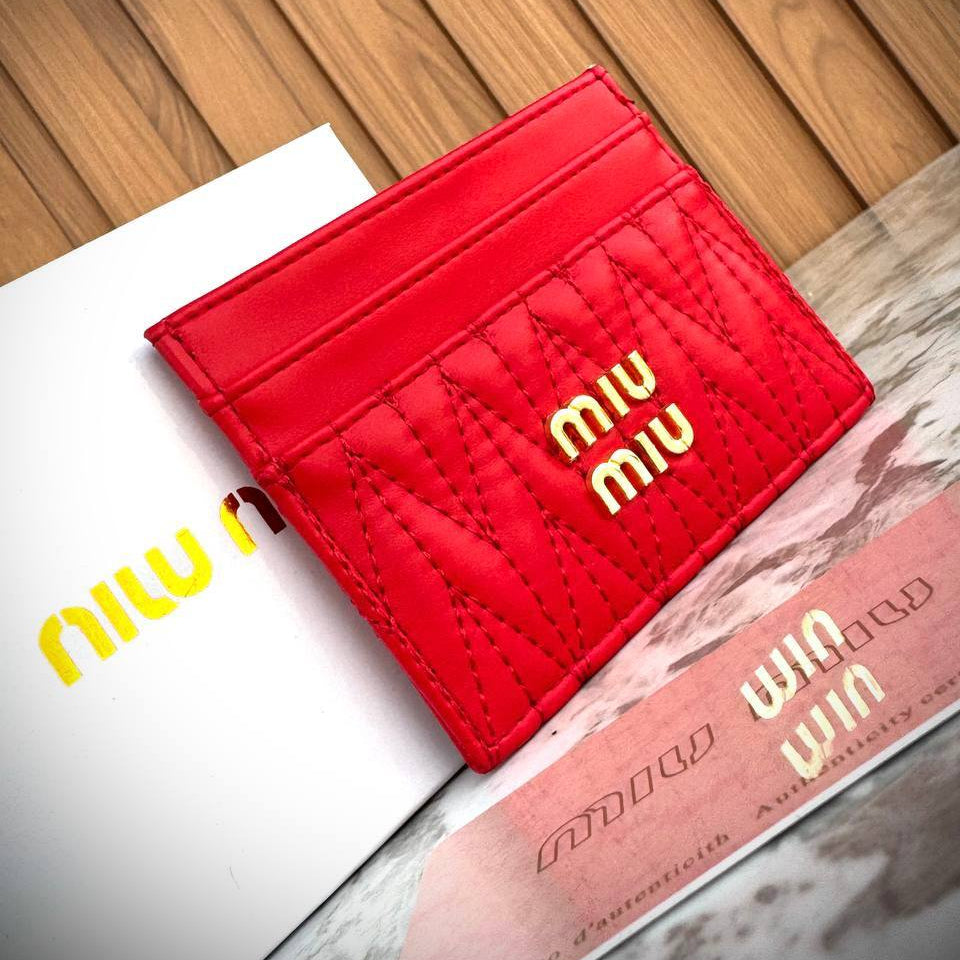 MIU MIU Chic Card Holder 💖🖤✨