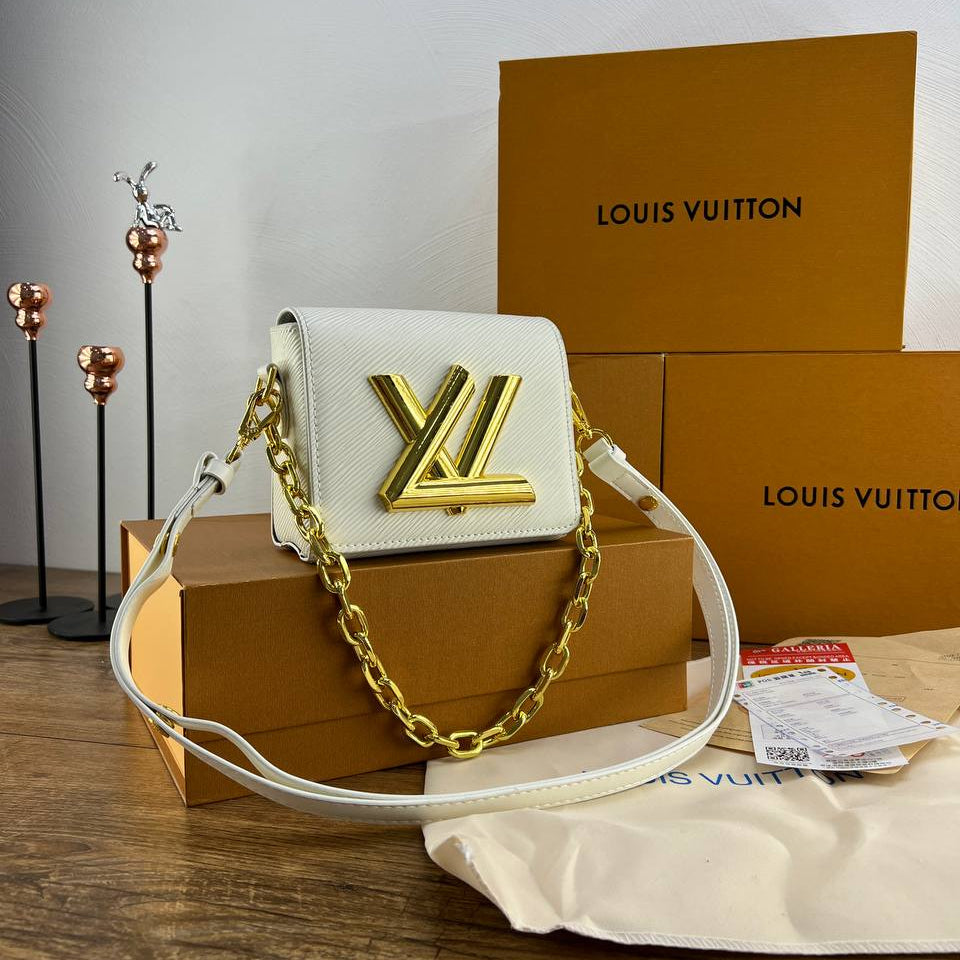 Louis Vuitton Twist PM Epi Leather Crossbody Bag 🖤✨👜