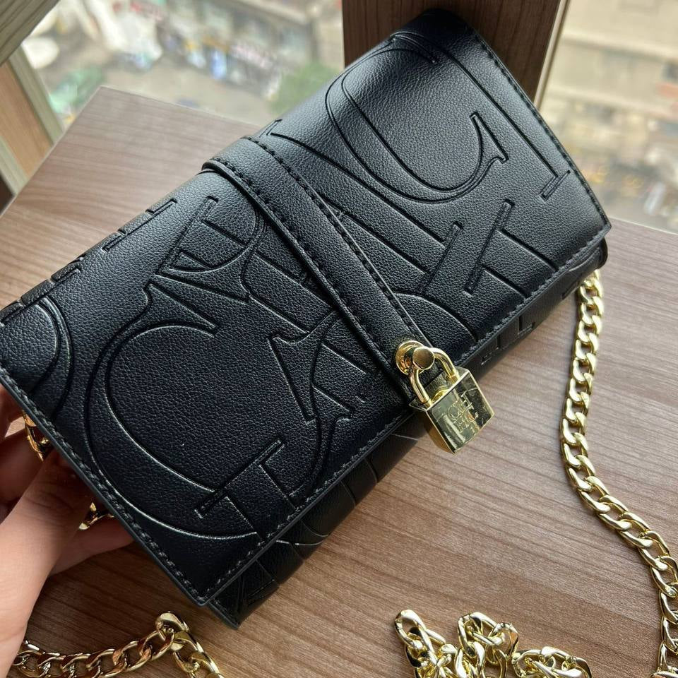 CH Burgundy Clutch Bag with Shopping Bag 👜🍷