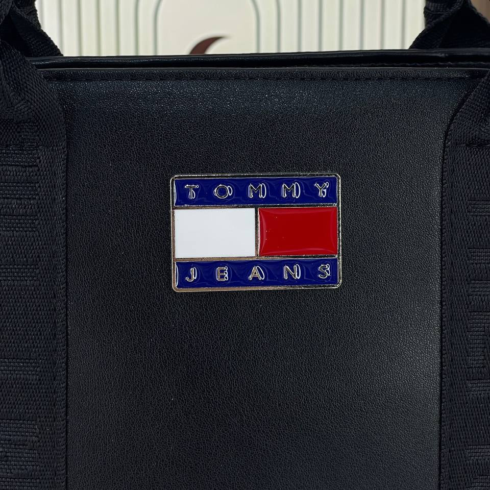TOMMY: Color Block Tote Bag 👜 in White, Brown, Navy, Black 🖤