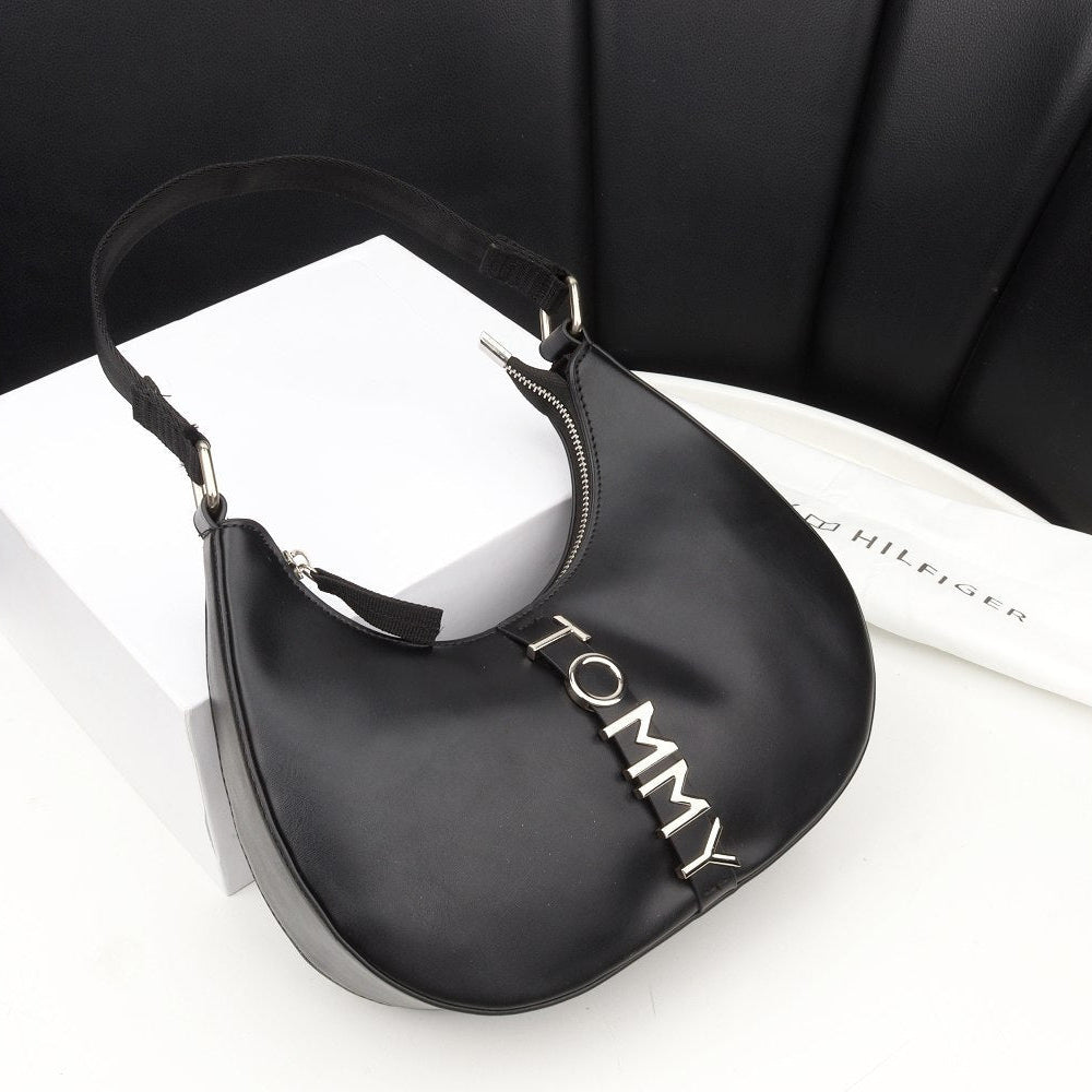 Tommy Hilfiger Black Hobo Bag 🖤