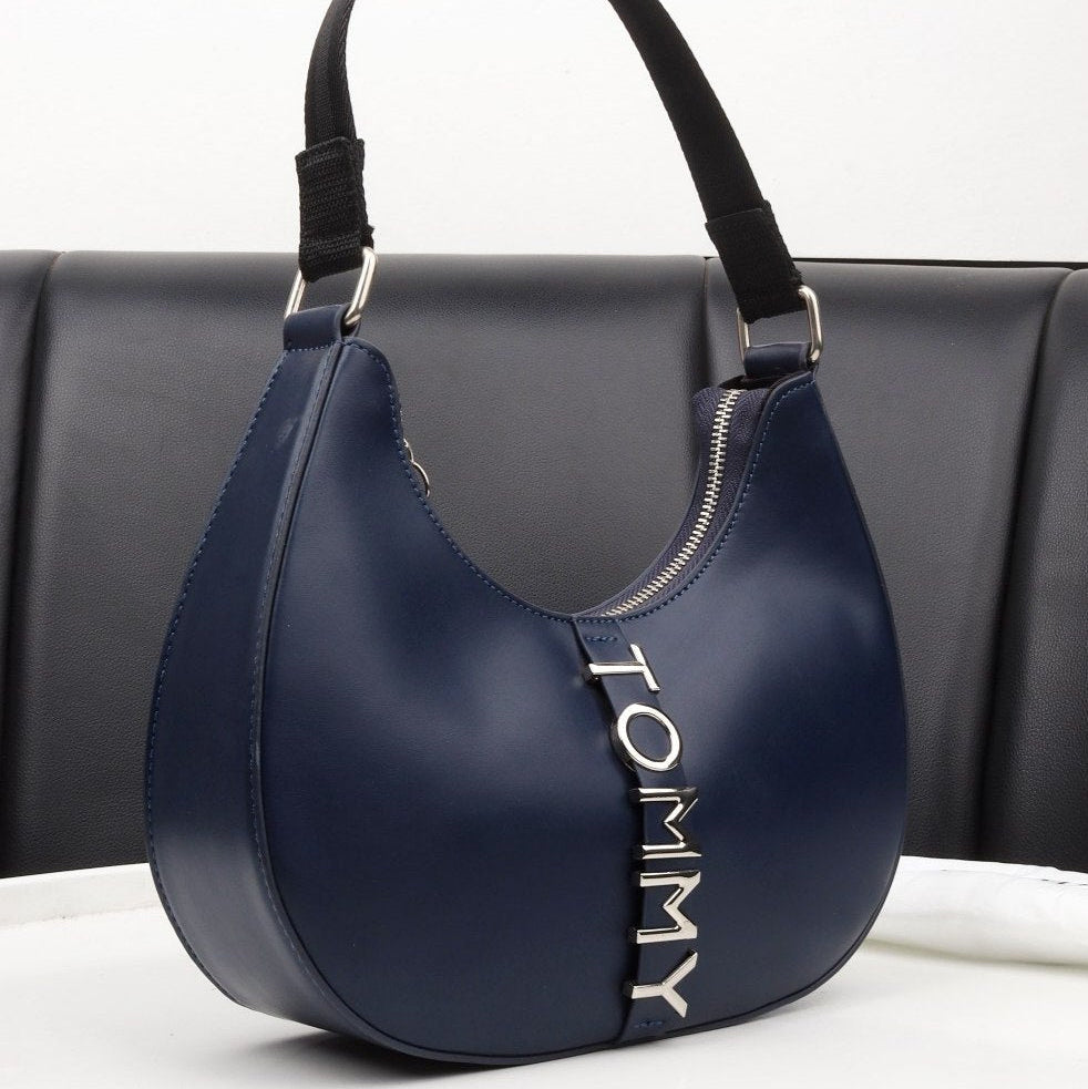 Tommy Hilfiger Black Hobo Bag 🖤