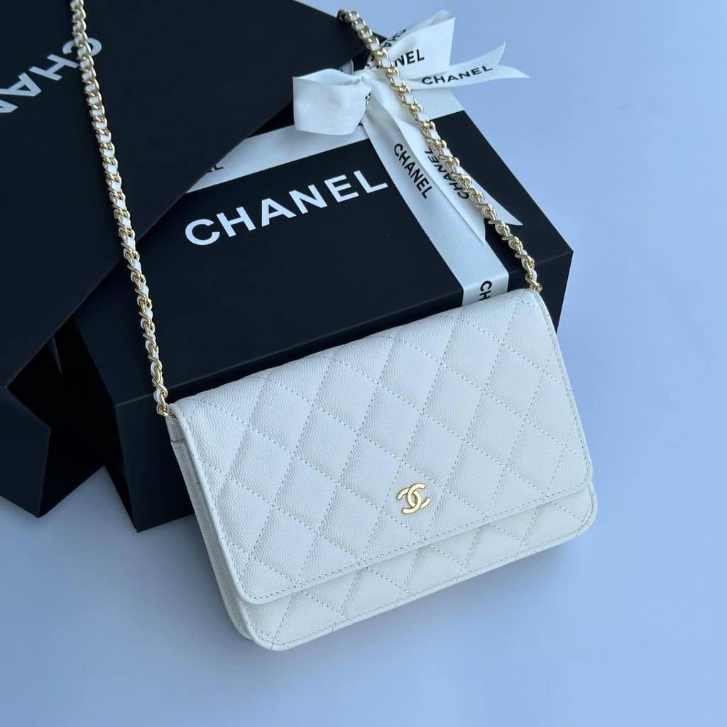 Chanel Classic Quilted Wallet on Chain in White Caviar Leather 💎✨👜
