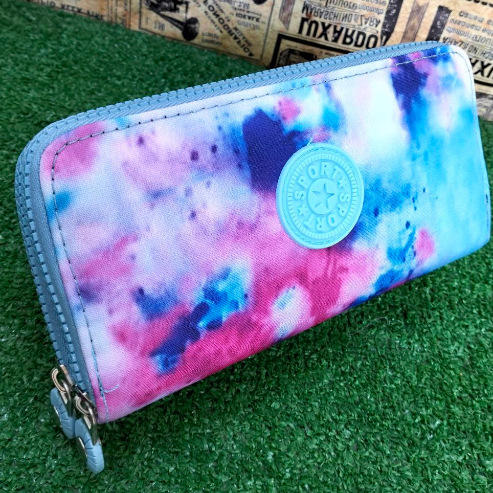 Crinkle Sport Wallet: Zippered & Spacious 💖📱