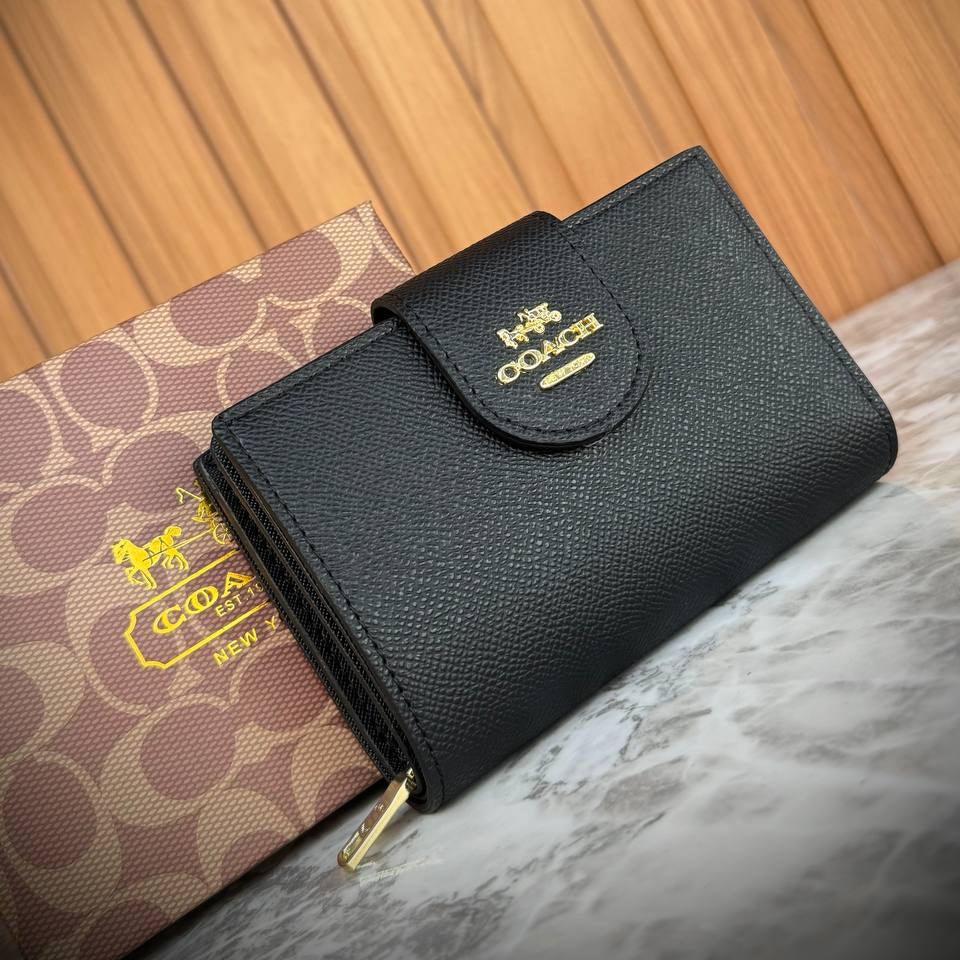 Coach Small Wallet in Black Crossgrain Leather 🖤✨💼