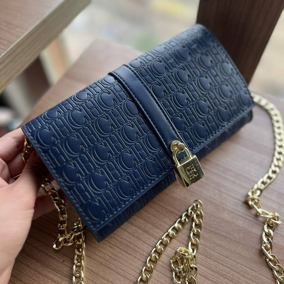 CH Bag: Chic Burgundy Shopping Bag 👜🍷🖤